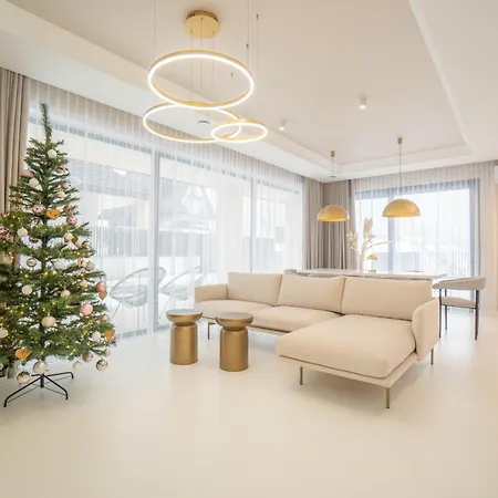 House Prestige Glam *